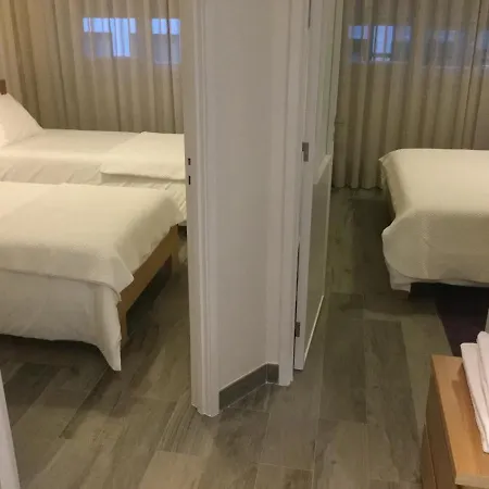 Central&charming Clérigos Appartments Oporto