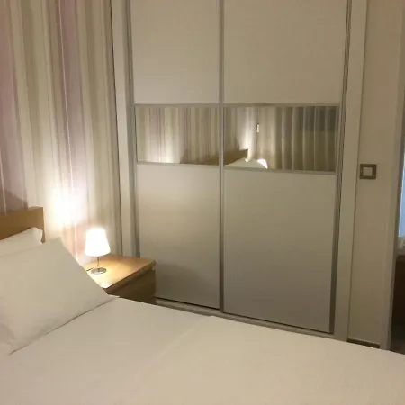 Central&charming Clérigos Appartments Appartement Oporto