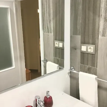 & Charming Clerigos Appartments Porto