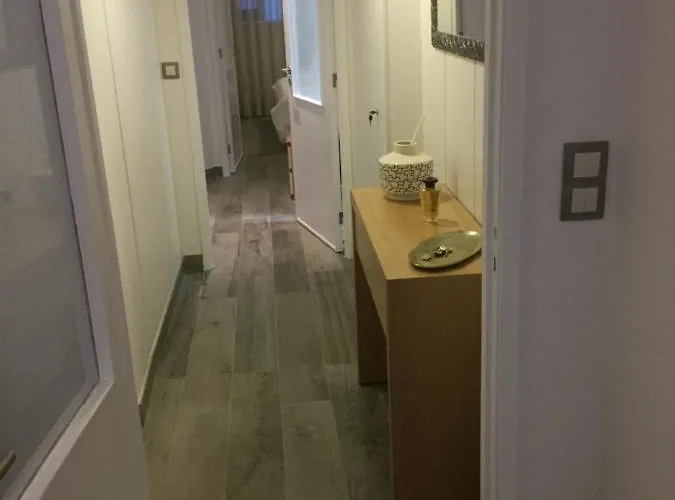 & Charming Clerigos Appartments Διαμέρισμα