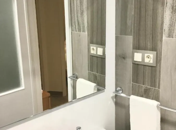 & Charming Clerigos Appartments Πόρτο