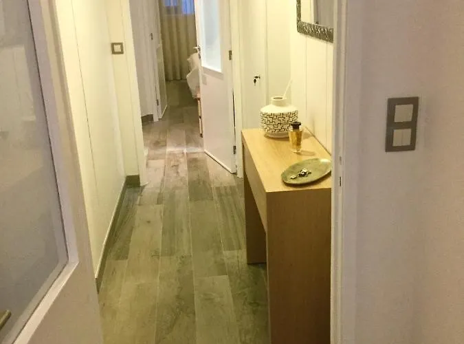 & Charming Clerigos Appartments Διαμέρισμα *